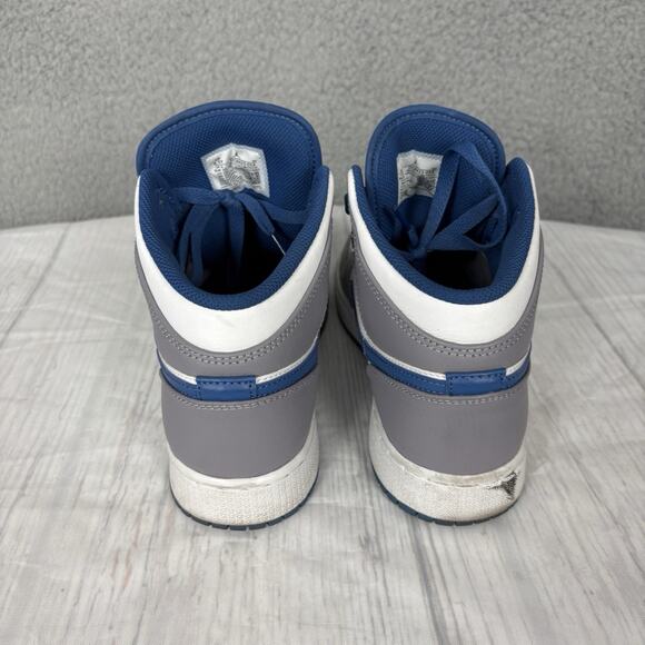Nike Air Jordan 1 Mid True Blue Grey White Shoes DQ8423-014 size 6.5Y, Women's 8 - Picture 5 of 16